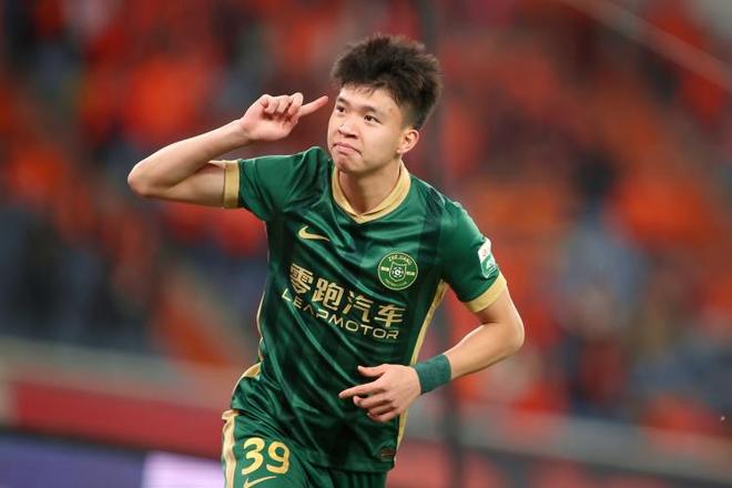 +离家远没转会费隐形开支曝光王钰栋留洋几率降低！工资低(图3)